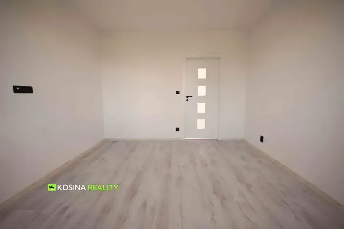 Prodej bytu 2+1, Sokolov, Heyrovského, 53 m2