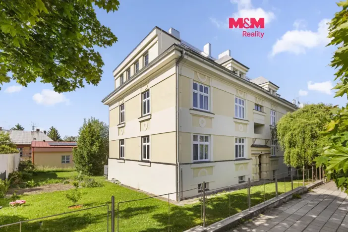 Prodej bytu 2+1, Polička - Horní Předměstí, E. Beneše, 64 m2