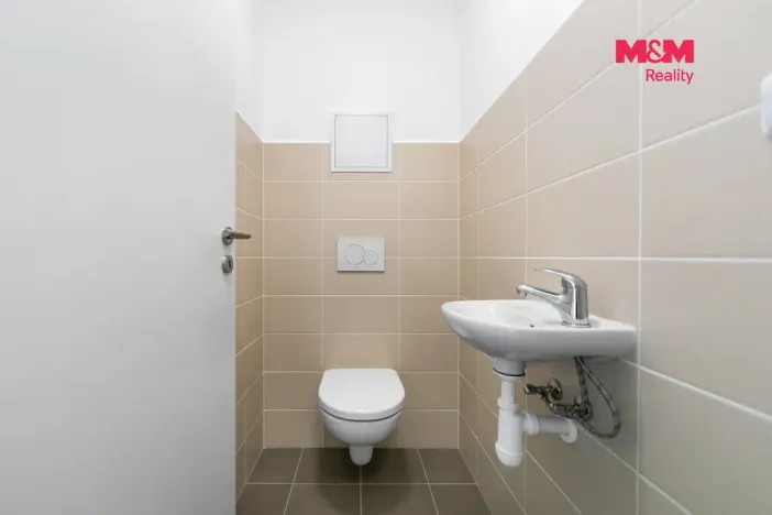 Pronájem bytu 2+kk, Plzeň, Safírová, 66 m2