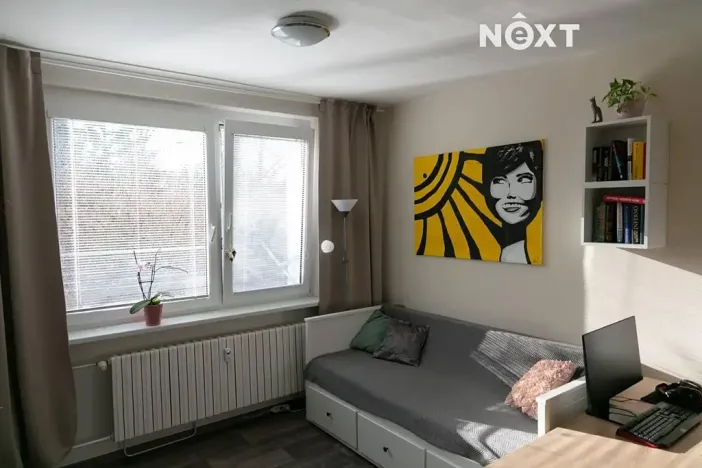 Pronájem bytu 1+kk, Zlín, U Trojáku, 27 m2
