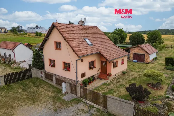 Prodej rodinného domu, Pernarec, 95 m2