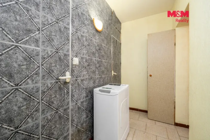 Prodej bytu 2+1, Osek, Hrdlovská, 61 m2