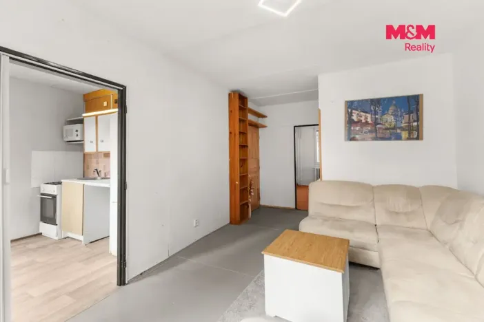Prodej bytu 3+1, Kladno - Kročehlavy, Litevská, 56 m2