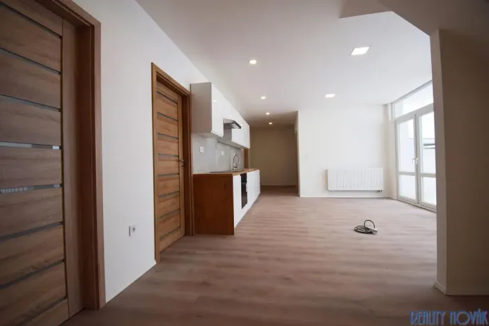 Pronájem bytu 4+kk, Teplice, Českobratrská, 116 m2