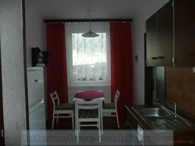 Pronájem pokoje, Praha - Písnice, 24 m2