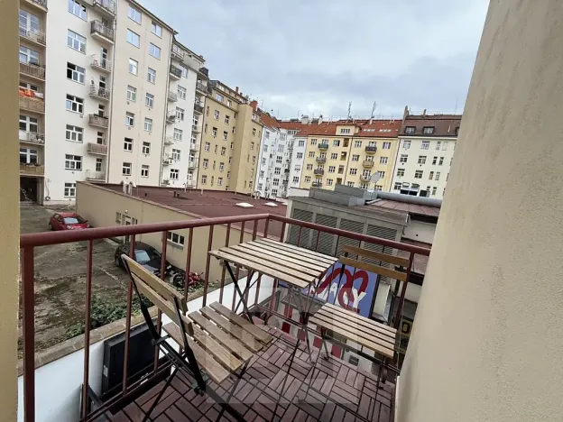Pronájem bytu 2+kk, Praha - Žižkov, Biskupcova, 51 m2