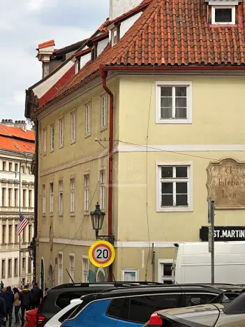 Pronájem bytu 3+kk, Praha - Malá Strana, Vlašská, 75 m2
