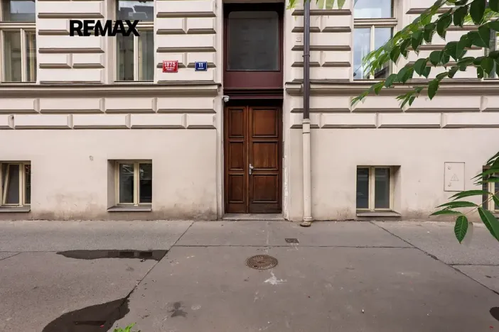 Pronájem bytu 2+kk, Praha - Nové Město, Legerova, 34 m2