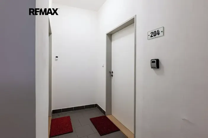 Pronájem bytu 2+kk, Praha - Nové Město, Legerova, 34 m2