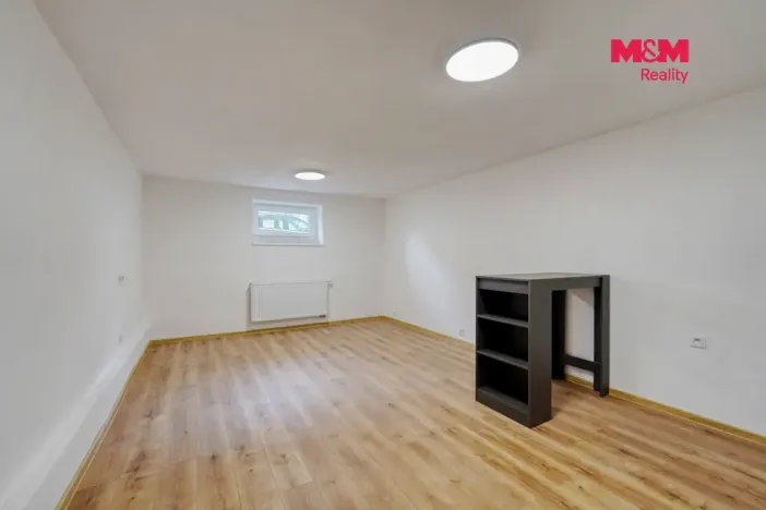 Prodej bytu 1+kk, Plzeň - Východní Předměstí, Ořechová, 26 m2