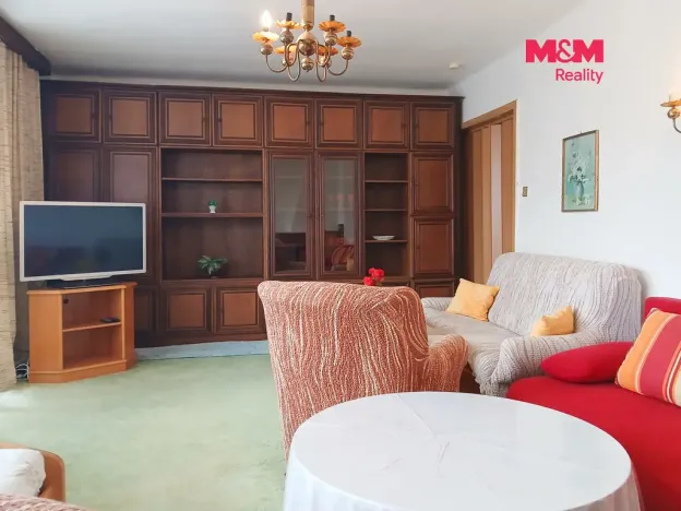 Pronájem atypického bytu, Opava - Jaktař, Šípková, 28 m2