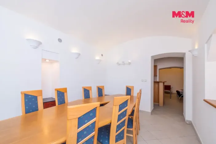 Pronájem kanceláře, Praha - Strašnice, Kolovratská, 61 m2