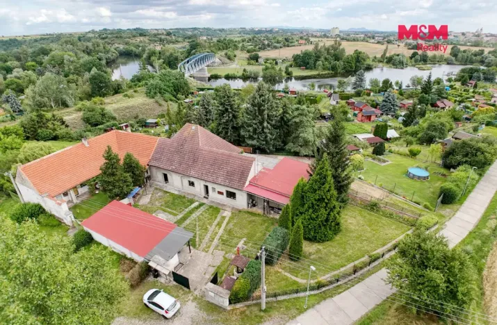 Prodej rodinného domu, Žatec, Kadaňská, 268 m2