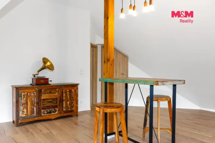 Prodej bytu 3+kk, Horní Lhota, 135 m2