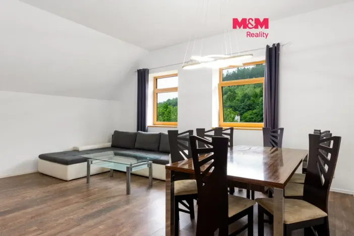 Prodej bytu 2+kk, Horní Lhota, 62 m2
