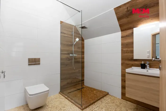 Prodej ubytování, Horní Lhota, 712 m2