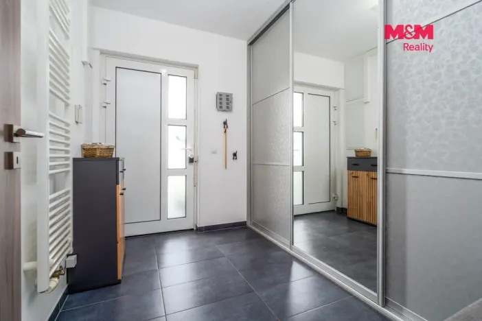 Prodej rodinného domu, Vodochody - Hoštice, Na Kopečku, 90 m2