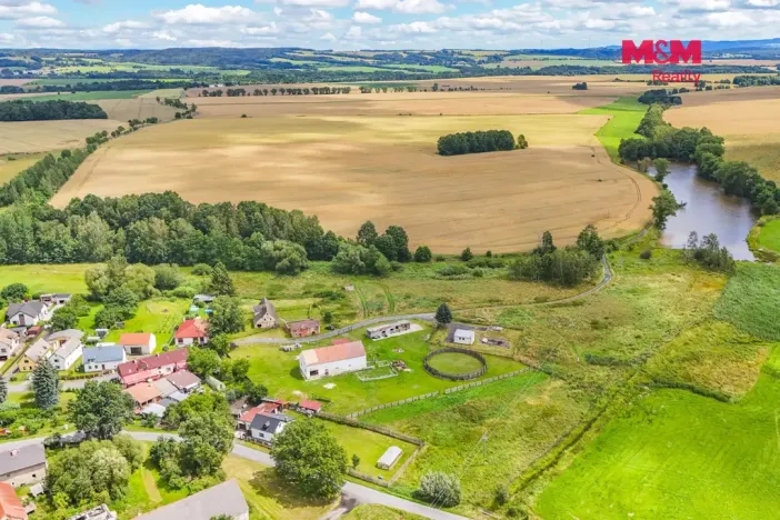 Prodej zemědělského objektu, Křižovatka, 240 m2