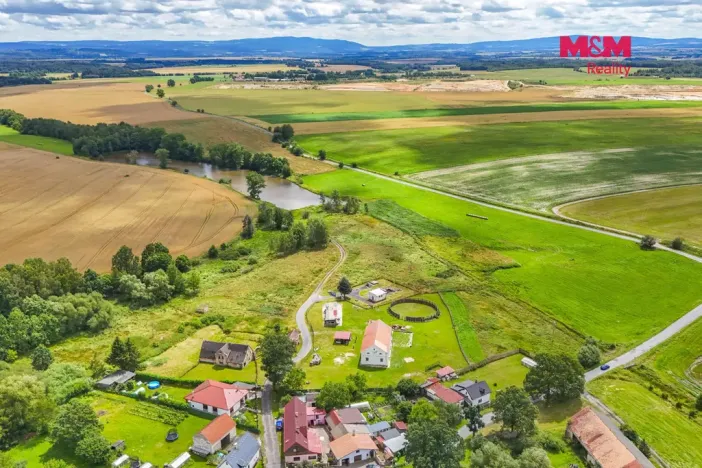 Prodej zemědělského objektu, Křižovatka, 240 m2