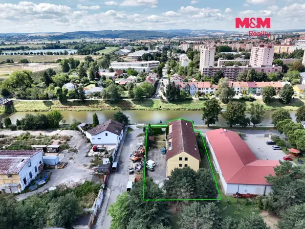 Prodej činžovního domu, Kroměříž, Chelčického, 1414 m2