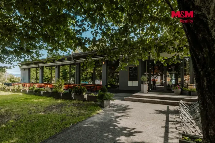 Prodej restaurace, Frenštát pod Radhoštěm, Školská čtvrť, 500 m2