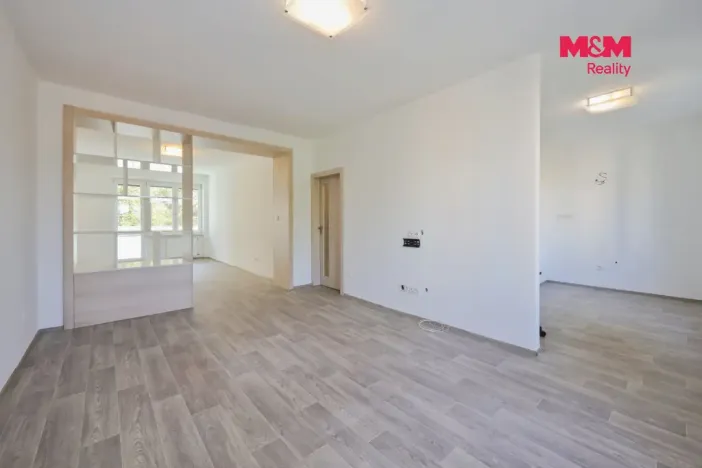 Prodej bytu 2+kk, Žďár nad Sázavou - Žďár nad Sázavou 4, Wolkerova, 70 m2