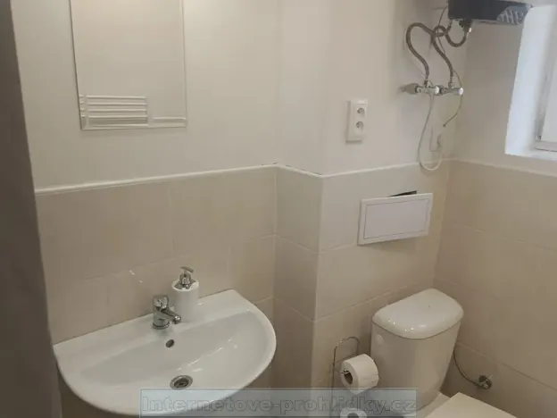 Pronájem bytu 1+kk, Přerov, 35 m2