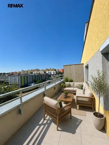 Pronájem bytu 3+kk, Kladno, Jaroslava Holečka, 71 m2