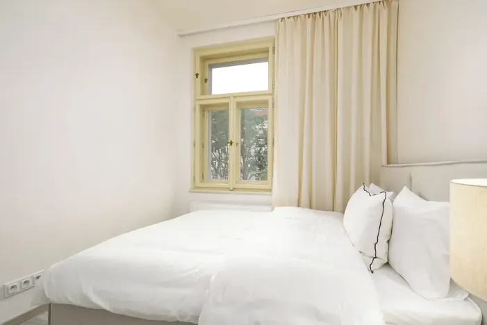 Pronájem bytu 2+kk, Praha - Vršovice, Košická, 36 m2
