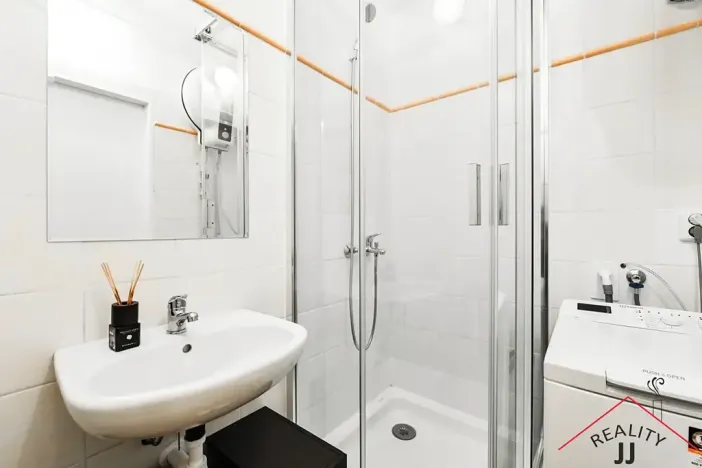 Pronájem kanceláře, Praha - Nusle, Oldřichova, 44 m2