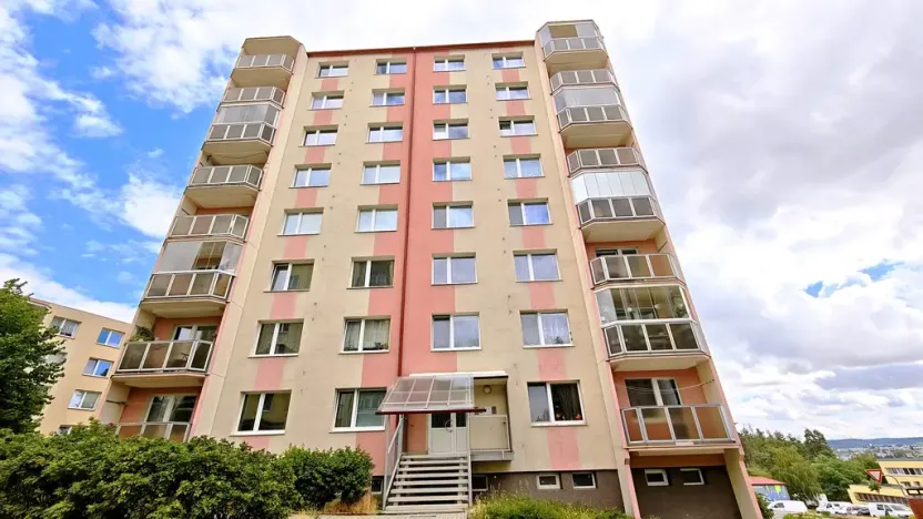Pronájem bytu 3+1, Třebíč - Nové Dvory, Kpt. Jaroše, 72 m2