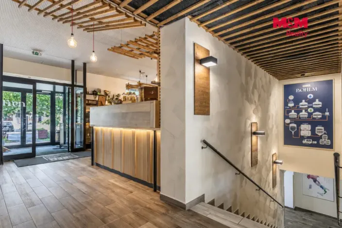Prodej restaurace, Frenštát pod Radhoštěm, Školská čtvrť, 500 m2