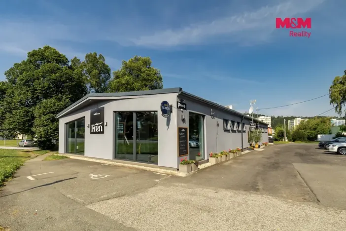 Prodej restaurace, Frenštát pod Radhoštěm, Školská čtvrť, 500 m2