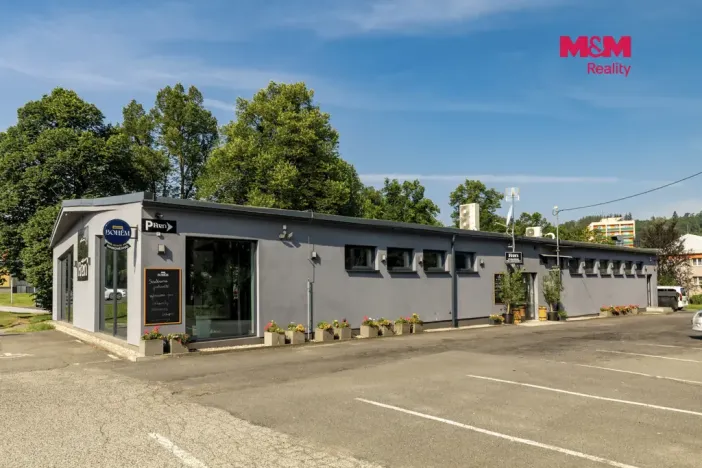Prodej restaurace, Frenštát pod Radhoštěm, Školská čtvrť, 500 m2