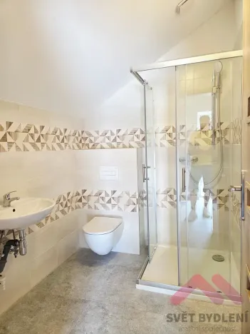 Pronájem bytu 3+kk, Hlásná Třebaň, V Úvozu, 85 m2