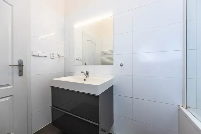 Prodej bytu 2+kk, Praha - Vinohrady, Lucemburská, 51 m2
