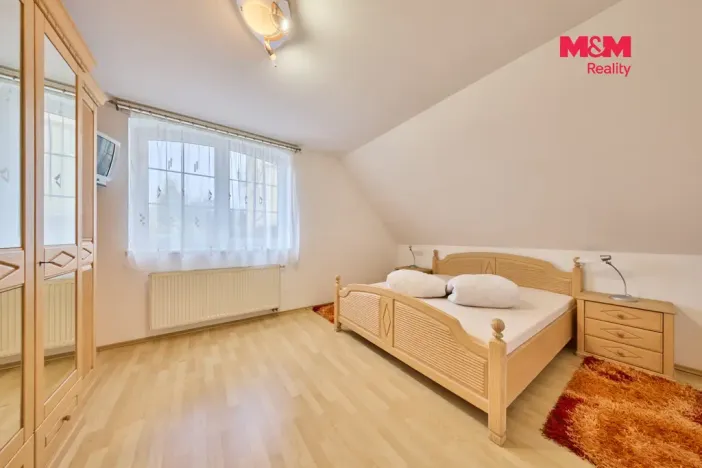 Pronájem rodinného domu, Trutnov - Voletiny, Mentzlova, 150 m2