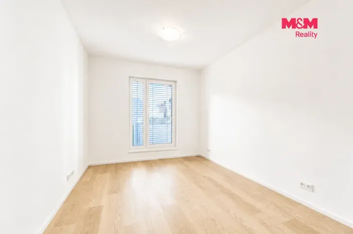 Pronájem bytu 2+kk, Praha, Hábova, 56 m2