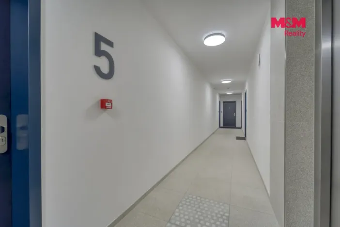 Pronájem bytu 2+kk, Praha, Hábova, 56 m2
