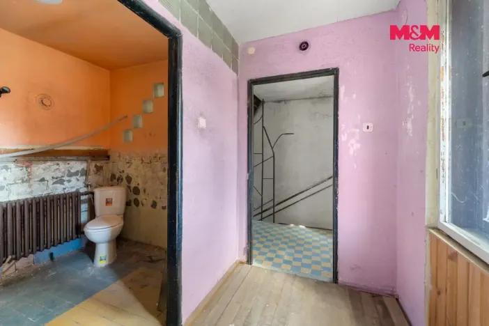 Prodej rodinného domu, Rynholec, nám. 1. máje, 363 m2