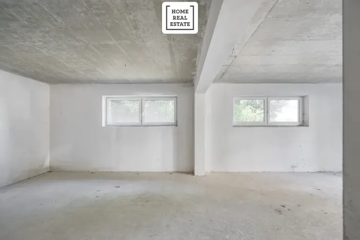 Prodej obchodního prostoru, Karlovy Vary, Šumavská, 78 m2