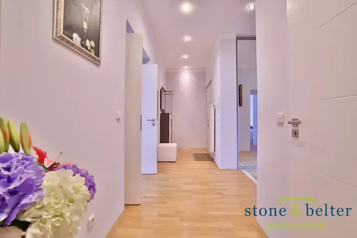 Pronájem bytu 3+kk, Praha - Nové Město, Lublaňská, 90 m2