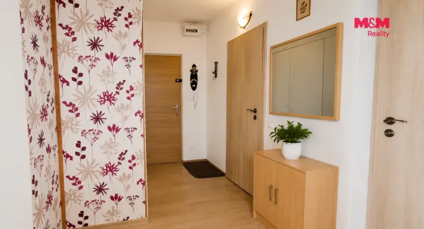Pronájem bytu 2+1, Tanvald, U Lesíka, 55 m2