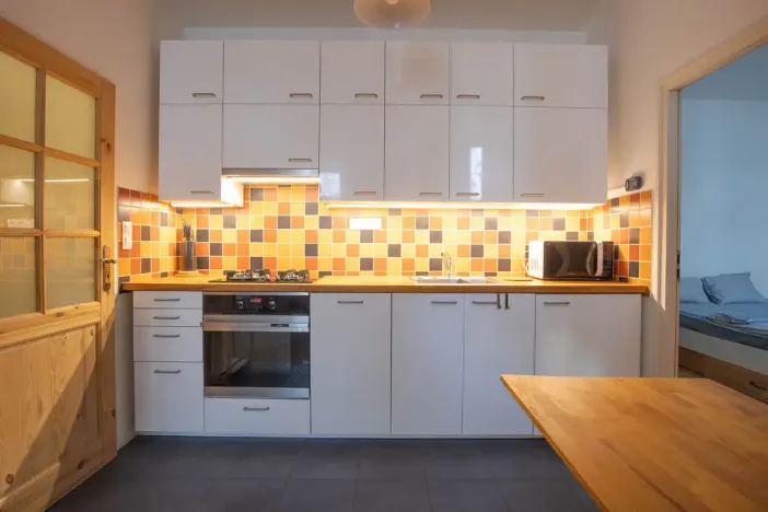 Prodej bytu 2+kk, Praha - Holešovice, U Uranie, 40 m2