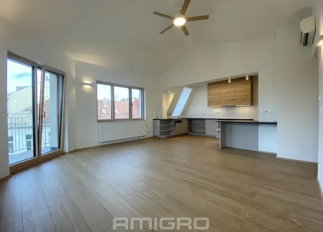 Pronájem bytu 2+kk, Brno, Sirotkova, 64 m2