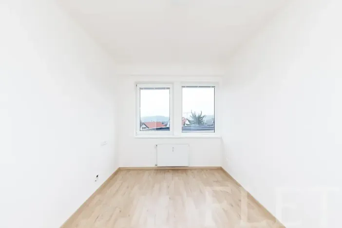 Pronájem bytu 1+kk, Praha - Jinonice, Peroutkova, 23 m2