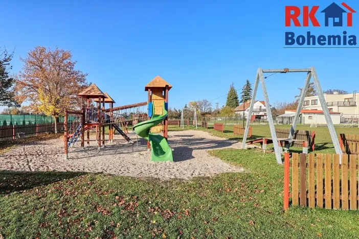 Prodej pozemku pro bydlení, Rožďalovice, Polní, 820 m2