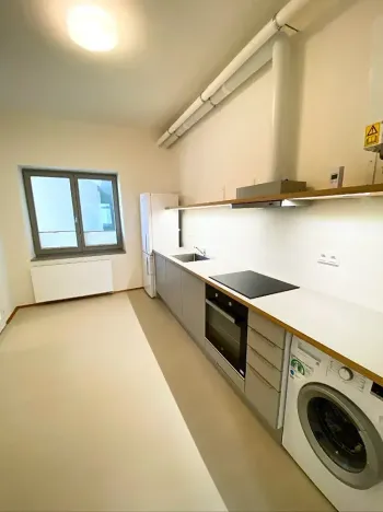 Pronájem bytu 1+1, Brno, Porhajmova, 42 m2