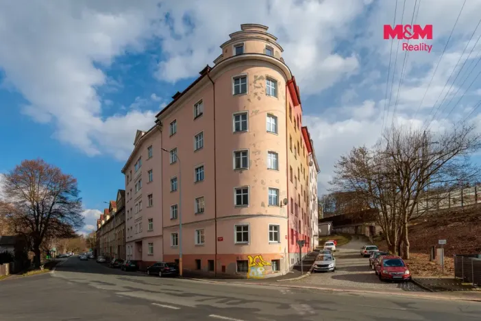 Prodej bytu 2+kk, Karlovy Vary - Drahovice, Mattoniho nábřeží, 45 m2