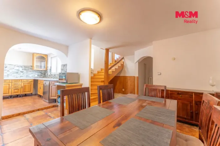 Prodej rodinného domu, Ledčice, 171 m2